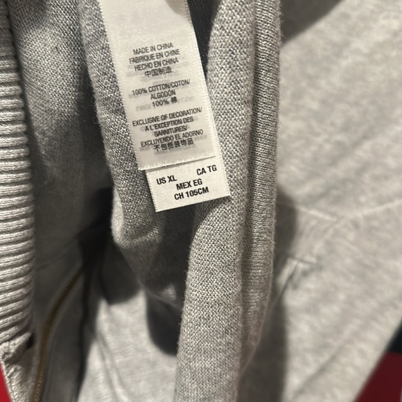 RARE RUFFLE BACK HOODIE - Picture 9 of 9